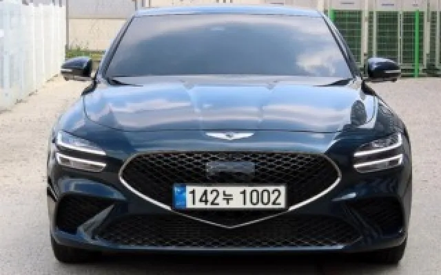 수원외제차중고차 더 뉴 G70 가솔린 2.0T 2WD 매물 사진 11 - 2022/01 37,453km