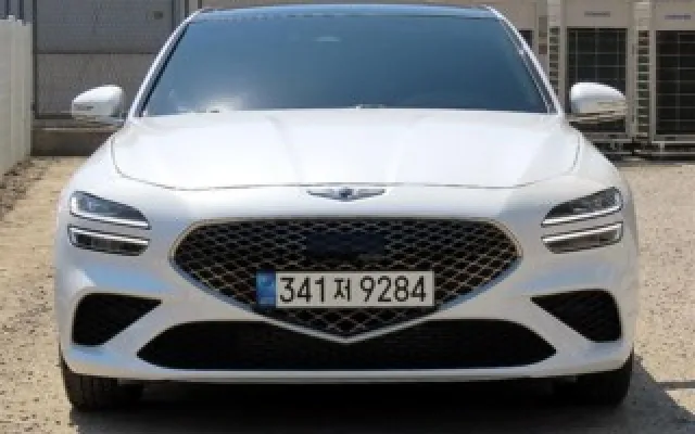 수원외제차중고차 더 뉴 G70 가솔린 2.0T 2WD 매물 사진 16 - 2022/09 32,700km